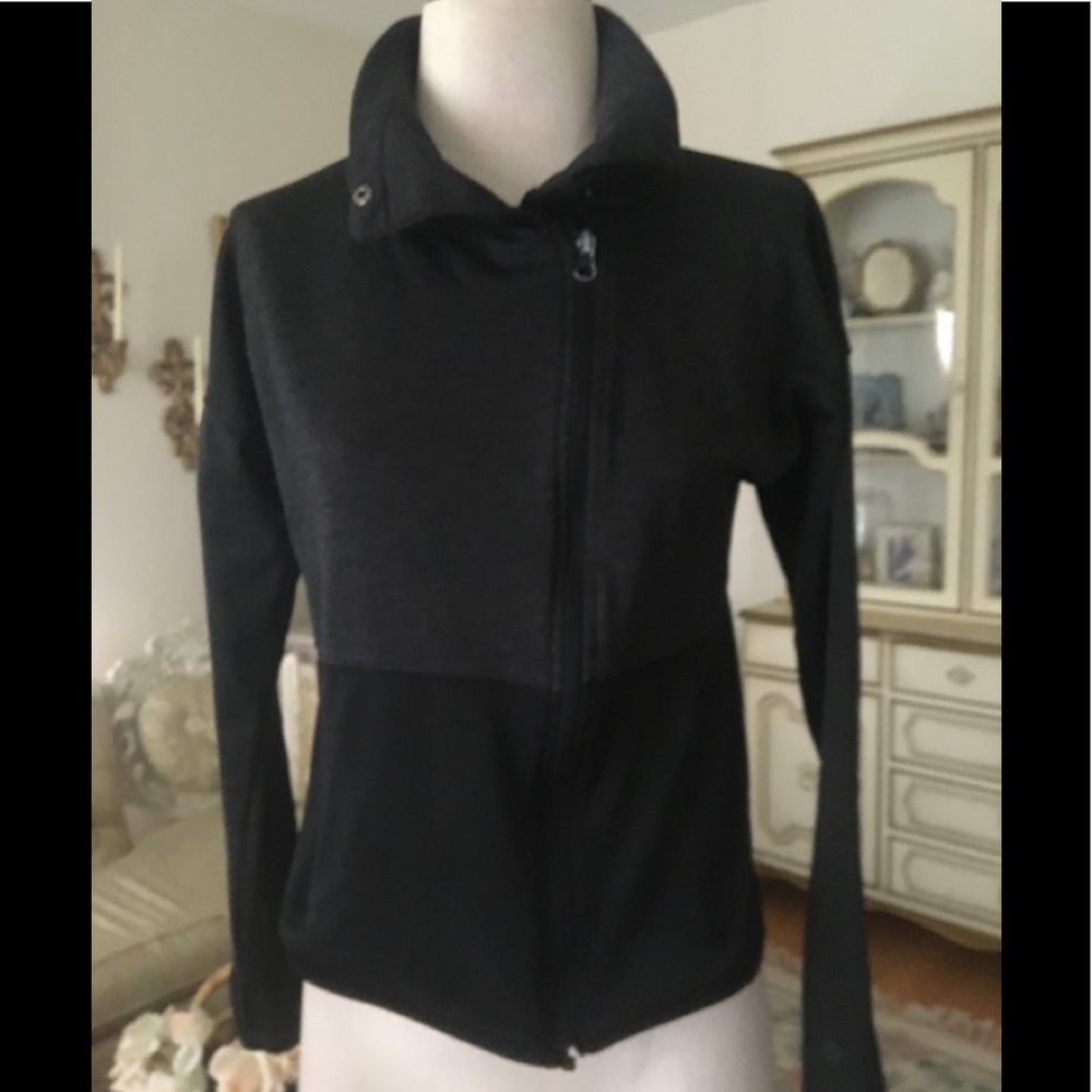NWOT Champion full zipper mock neck women’s jacket size XS. B:795